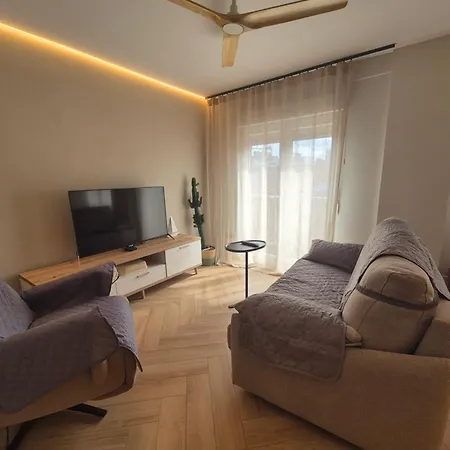 192a Luminoso Y Moderno Apartamento *